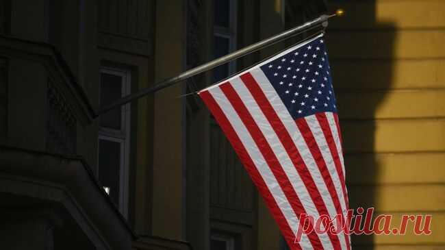 США готовятся эвакуировать персонал посольства в Багдаде, пишут СМИ