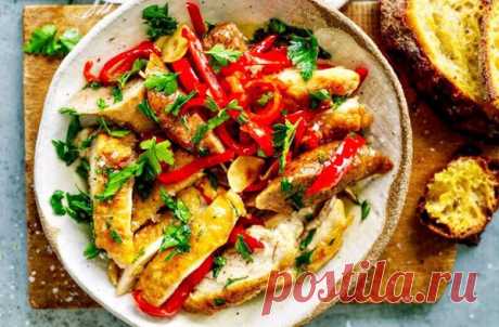Куриная грудка со свиными колбасками и перцем | ПРОСТО ВКУСНО | Яндекс Дзен