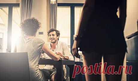 Почему мужчины измeняют, даже когда счастливы в отношениях
Почему мужчины измeняют, даже когда счастливы в отношениях Это сложно принять, но и самые крепкие, казалось бы, пары не застрахованы от измен… Это же не укладывается в голове: мужчина может быть счастливым со своей женщиной, и всё равно обманывать и изменять с другой. Как такое может быть? Как можно изменять, когда любишь и счастлив? По […]
Читай дальше на сайте. Жми подробнее ➡