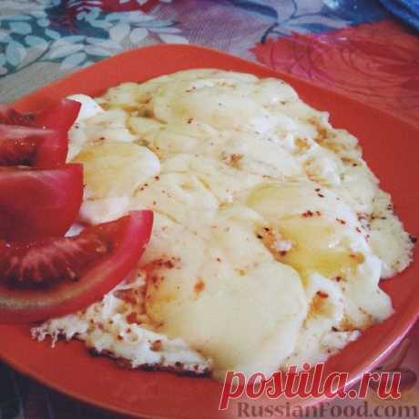 Рецепт: Яичница с сыром на RussianFood.com