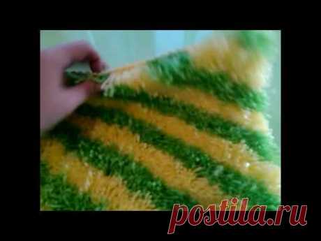 ОРИГИНАЛЬНЫЙ КОВРИК своими руками из кусочков акриловых ниток.