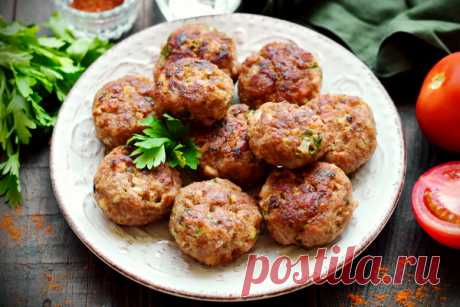 Котлеты по немецкому рецепту (честно говоря, они гораздо вкуснее наших) Вторые блюда
