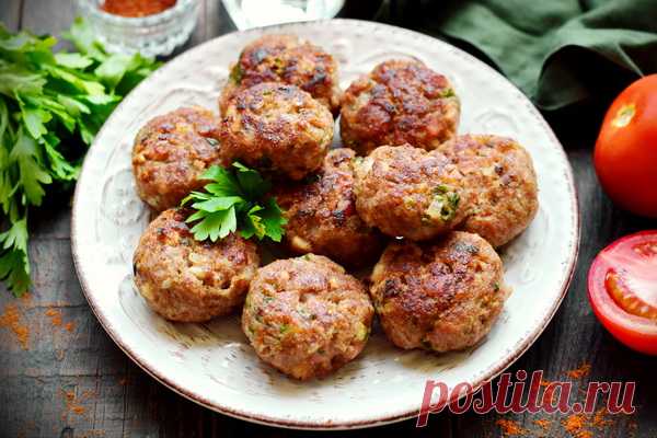 Котлеты по немецкому рецепту (честно говоря, они гораздо вкуснее наших) Вторые блюда