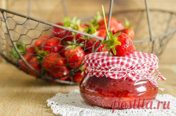 15 рецептов необычного варенья из клубники