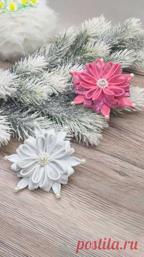3D Snowflake 
 Christmas Decoration 
 Christmas Crafts Idea 
 3D Paper Snowflakes DIY 
Art and Crafts by Zoni
how to make 3D Snowflake
how to make
how to make 3D paper Snowflake easy way