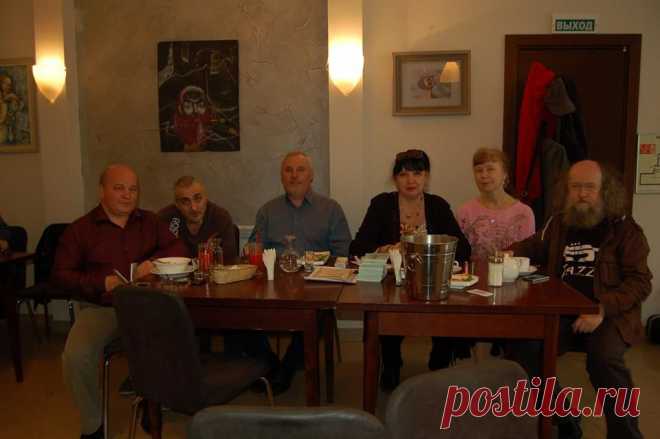28 апреля 2014 г. на закрытии Фестиваля "КЛИМханалия 14" Анатолий Никитов, Сергей Рубинштейн, Анатолий Доровских, Анна Короткова, Наталия Пугачёва, Сергей Летов