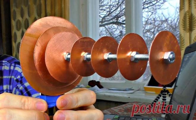 Мощная Wi-Fi антенна-пушка Это простоя в изготовлении и очень мощная как пушка Wi-Fi антенна. С помощью неё можно принимать и передавать Wi-Fi сигнал не то что на сотни метров, а на несколько километров! Антенна-пушка напоминает вид космического бластера и так же как это фантастическое оружие имеет направленное и очень