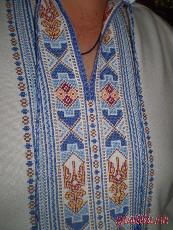 Чоловіча вишиванка "Тризуби"
vishivanki-vd-tetyanki.prom.ua