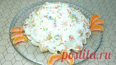 Необычный тортик со сметанным кремом Несложный, но очень оригинальный и вкусный тортик для чаепития в кругу семьи.Ингредиенты:   &nbsp; &nbsp;тесто 	 120 гр. сметаны,100 гр. сахара,1 яйцо,100 гр. сливочного 	масла,щепотка соли,1 чайная ложка 	разрыхлителя,350 гр. муки,   &nbsp; &nbsp;крем 	 300 гр. сметаны,150 гр. сахарной...