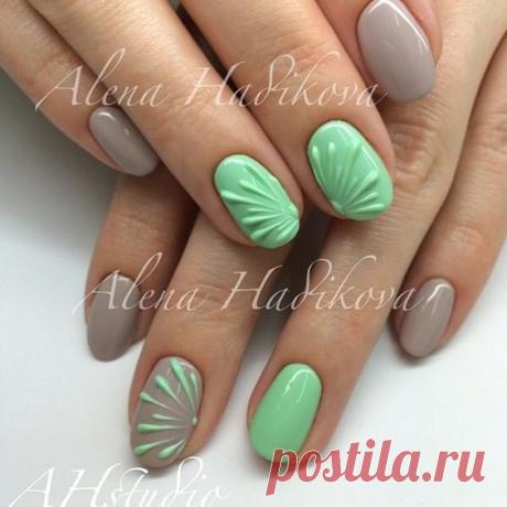 Алёна Хадикова