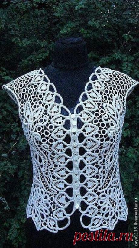 Блузка крючком 'Летний ветерок'.