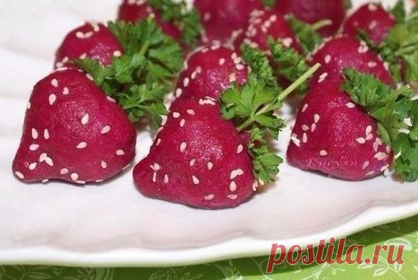 Закуска из селёдки "Клубничка"