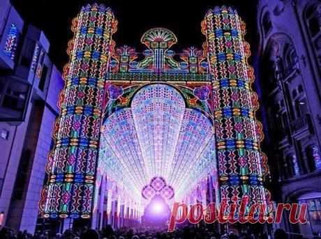 Ночные огни яркого города Город Гента, Бельгия. / Speleologov.Net - мир кейвинга