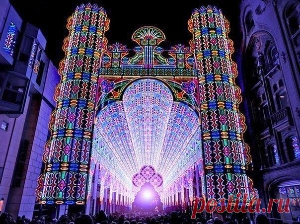 Ночные огни яркого города Город Гента, Бельгия. / Speleologov.Net - мир кейвинга