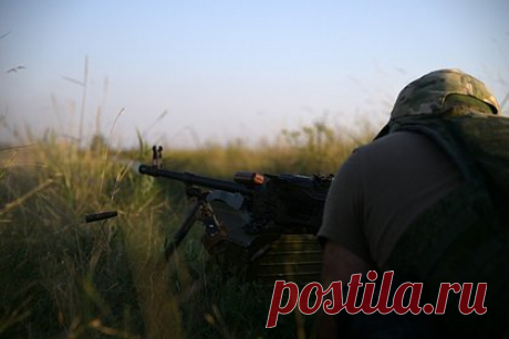 Рогов заявил о «перемалывании» российскими силами ВСУ в Запорожской области. Председатель движения «Мы вместе с Россией» Владимир Рогов заявил о «перемалывании» российскими военными Вооруженных сил Украины (ВСУ) в Запорожской области. По информации Рогова, российские силы продолжают удерживать позиции в Работино. Кроме того, по украинским позициям наносятся артиллерийские удары.