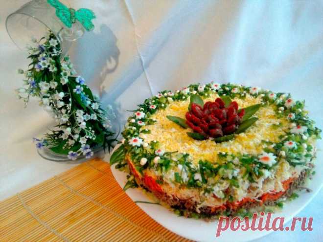 Салат с куриной печенью и грибами 
Салат с куриной печенью и грибами – хороший вариант для праздничного стола. Яркое оформление блюда создаст на столе островок лета!Источник :Салат с куриной печенью и грибами
Салат с куриной печенью и…