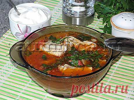 Вкусный суп харчо со свиными ребрышками – пошаговый фото рецепт
Харчо является национальным первым блюдом грузинской кухни. Готовится это блюдо довольно просто, а получается насыщенным и очень вкусным. Существует много рецептов приготовления этого национального грузинского блюда. И, по какому бы рецепту этот суп не готовился, основными ингредиентами являются рис, сало, хмели-сунели и кинза. Добавляют и ткемали, но это по желанию. 

Если вы предпочитаете кухню Грузии, то по...