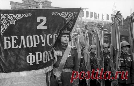 ТАСС-ДОСЬЕ /Алексей Исаев/. 4 апреля 1945 года завершилась Восточно-Померанская операция. Войска противника, блокированные в районе севернее Гдыни, были разгромлены и пленены 19-й армией 2-го Белорусского фронта.  / © Фотохроника ТАСС/Федор Кислов   |  ТАСС: Биографии и справки - Завершение Восточно-Померанской операции