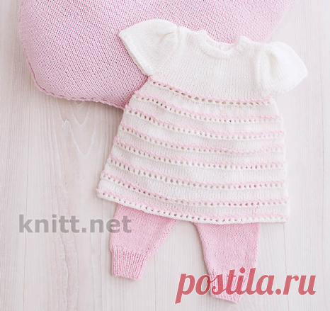 Вязаное платье и штанишки для малышки спицами Платья для девочек. Розовый цвет очень нежно смотрится в сочетании с белым. Красиво декорированное платье с ажурными полосками для торжественных поводов.