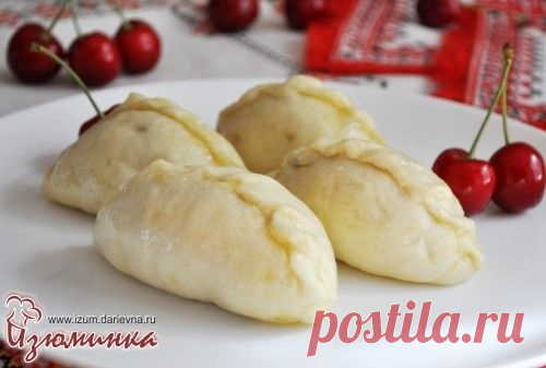 вареники с вишней на пару