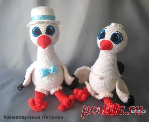 Игрушка аист крючком. Работа Канзапаровой Натальи