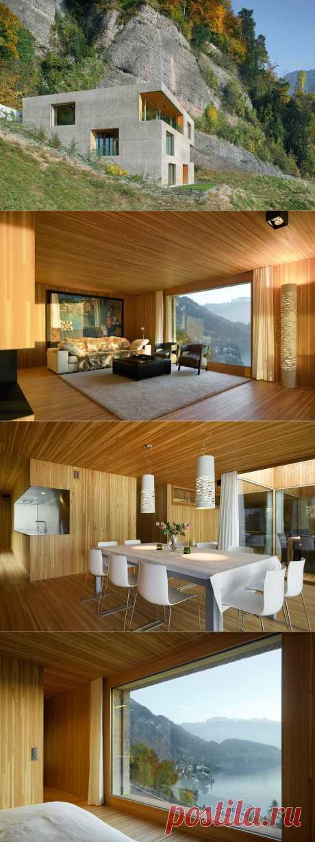 Дом у озера Люцерн