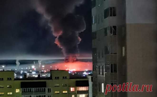 На складе в ХМАО произошел пожар на площади в 1 тыс. кв. м. Пожар на площади в 1 тыс. кв. м произошел на складе в городе Нягани в Ханты-Мансийском автономном округе.