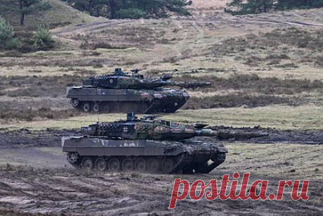 Португалия отказалась поставить танки Украине. Премьер-министр Португалии Антониу Кошта отказался поставить Украине танки Leopard 2. При этом в военных кругах Португалии не знают, с чем связано решение Кошта. Источники Nascer do SOL допустили, что причины могут варьироваться от желания избежать враждебность Москвы до чисто бюджетных соображений.