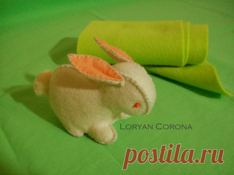 Шьем из фетра пасхального кролика.