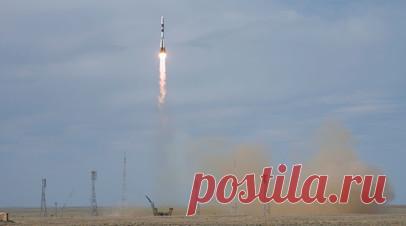 Космонавты выбрались из спускаемого аппарата корабля «Союз МС-27». Космонавты «Роскосмоса» Сергей Рыжиков и Алексей Зубрицкий, а также астронавт НАСА Джонатан Ким выбрались из спускаемого аппарата корабля «Союз МС-27». Читать далее