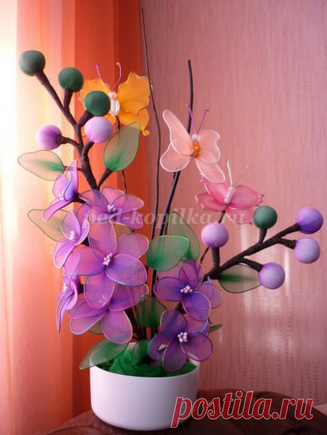 Цветочная композиция из капрона. Мастер-класс