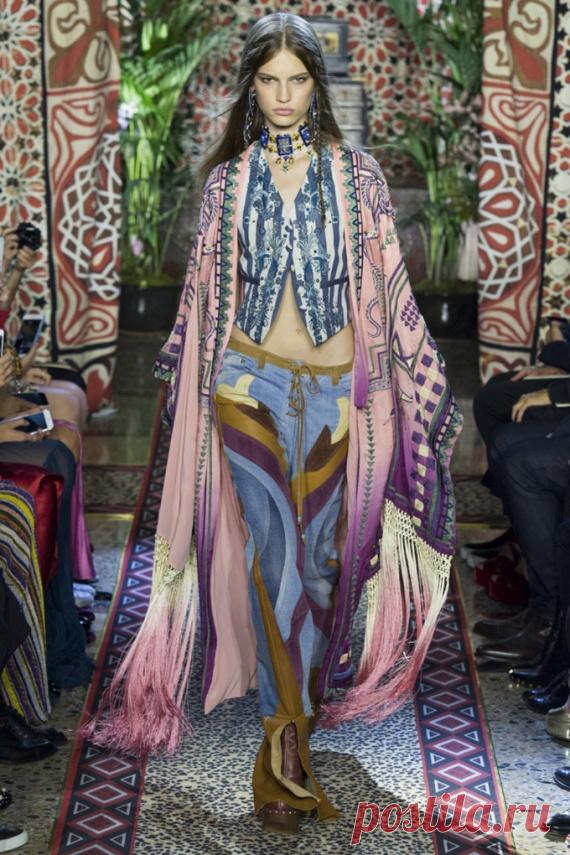 Индийский бохо-шик от Роберто Кавалли на Неделе моды в Милане / Мода / Марафет