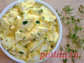 Яичный салат с лимоном и ароматными травами | Готовим вместе