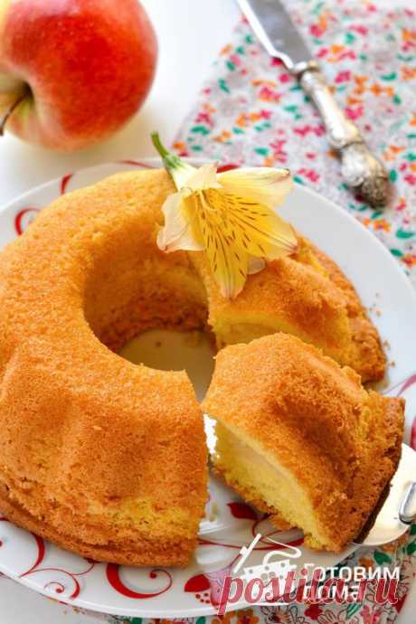 ღШарлотка с яблоками