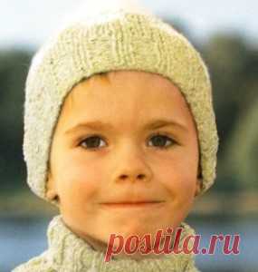 Детская шапка на спицах. Вязание на спицах с описанием и фото.