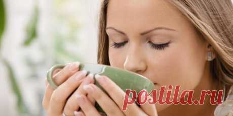 Немного о лишнем на животe и чаях, побеждающих стресс! Вам знакома ситуация, когда делаешь, кажется, тысячу упражнений, правильно питаешься, а жир с живота все не уходит, а иногда даже прибавляется. Все просто – наше психическое и эмоциональное состояние оказывают сильное влияние на появление и накопление жира в самых неподходящих местах. Всю подноготную этого процесса отлично объясняет Сара Готфрид вот здесь и здесь. Если коротко, то в состоянии стресса гормон кортизол (о...