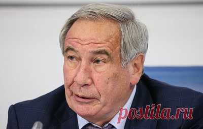 Тарпищев: Даниил Медведев закономерно победил Оже-Альяссима на турнире ATP в Роттердаме. Медведев в пятницу вышел в полуфинал турнира в Нидерландах