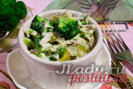 Салат, который можно даже балеринам: потрясающий вкус и минимум калорий