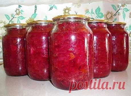 Свекла в аджике
Хвалить можно долго, но вкуса всё равно не почувствуете, пока не попробуете. 
Понадобится: 
5 кг свеклы 
1 кг сладкого перца 
2 кг помидор 
0,5 кг лука 
3 шт.горького перца 
100 г чеснока 
2 ст.растит.масла 
1 ст.сахара 
2 ст.л. соли 
1 ст.уксуса 9% 
--свеклу трём на корейской тёрке ( это в идеале, я тру на обычной крупной); 
--сладкий и горький перец, помидоры, лук, чеснок пропускаем через мясорубку ( можно и блендировать); 
--соединяем свеклу и овощную см...