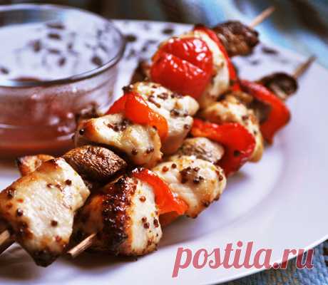 Куриные шашлычки с перцем и грибами - пошаговый рецепт с фото - как приготовить, ингредиенты, состав, время приготовления - Леди Mail.Ru
