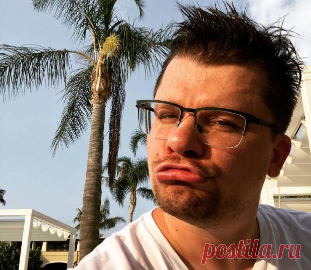 Гарик Харламов похорошел и похудел: новое фото шоумена восхитило поклонников