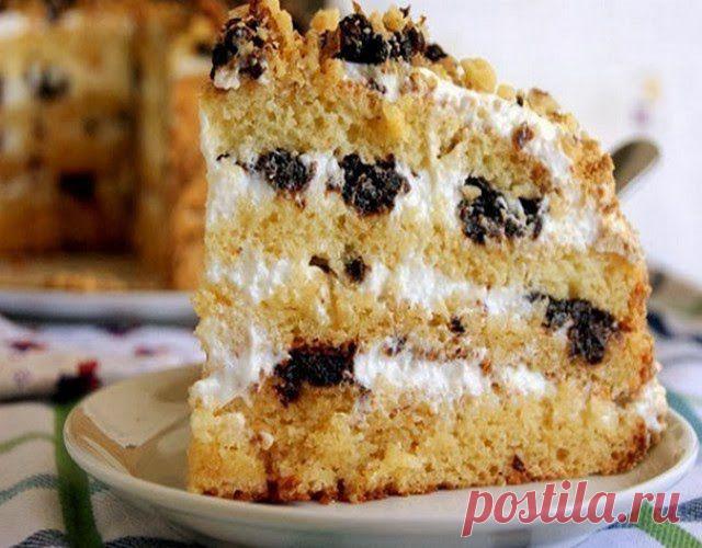 Кулинарные Рецепты: Медовик с черносливом