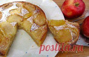 Шарлотка в пароварке