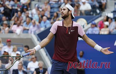 Российский теннисист Карен Хачанов не сумел выйти в финал US Open. Россиянин уступил норвежцу Касперу Рууду