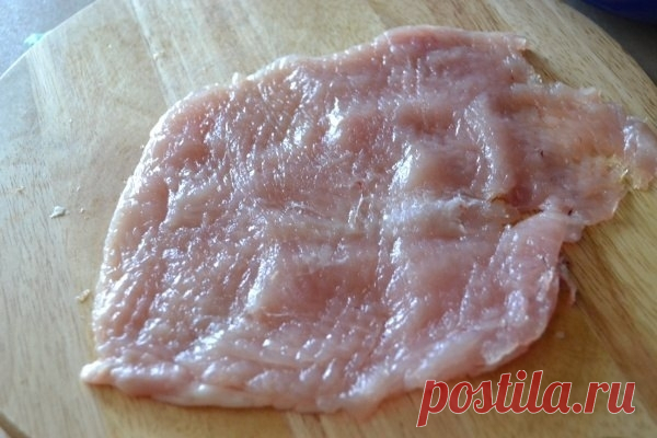 Куриные рулетики с курагой - Простые рецепты Овкусе.ру