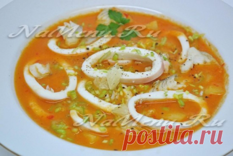 Рыбный крем-суп с кальмарами