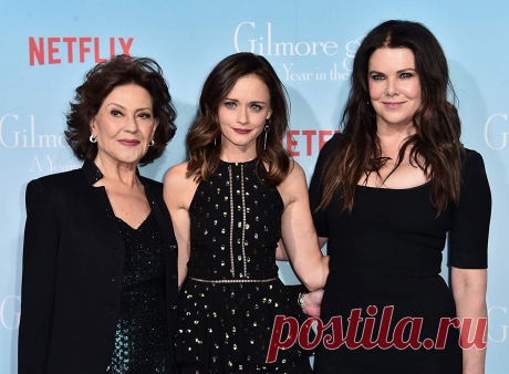 Келли Бишоп, Алексис Бледел и Лорен Грэм