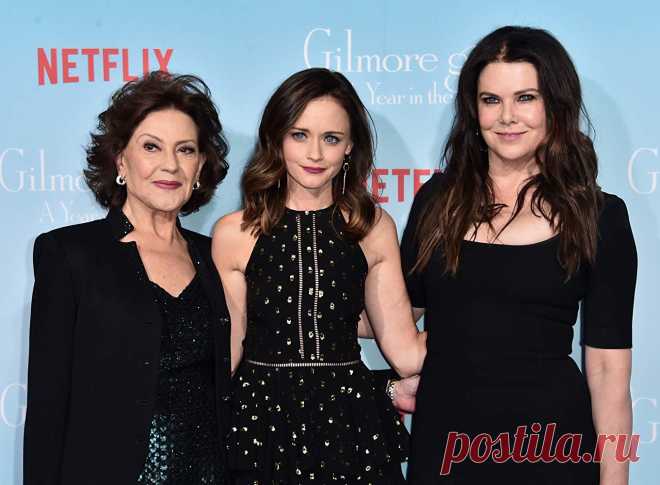 Келли Бишоп, Алексис Бледел и Лорен Грэм