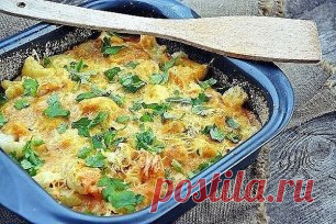 25 рецептов из капусты:
1. Капустные оладушки на кефире
2. Тушеная капуста с копченостями 
3. Ленивые куриные голубцы
4. Капуста запеченная
5. Цветная капуста в духовке
6. Капустные котлеты
7. Домашние голубцы из пекинской капусты
8. Цветная капуста в кляре
9. Закуска из пекинской капусты
10. Салат 