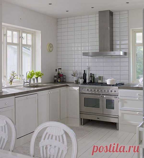 Кухня без верхних шкафов: идеи хранения, советы дизайнеров, фотографии